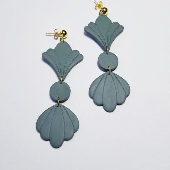 Handcrafted polymer clay earrings - Picture 1 of 2